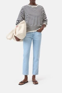 Relaxed Jeans - Pedal Pusher Light Blue