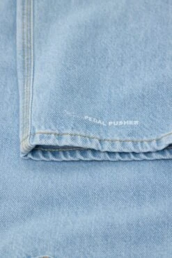 Relaxed Jeans - Pedal Pusher Light Blue -Closed Geschaft C21002 18S 3B LBL 3
