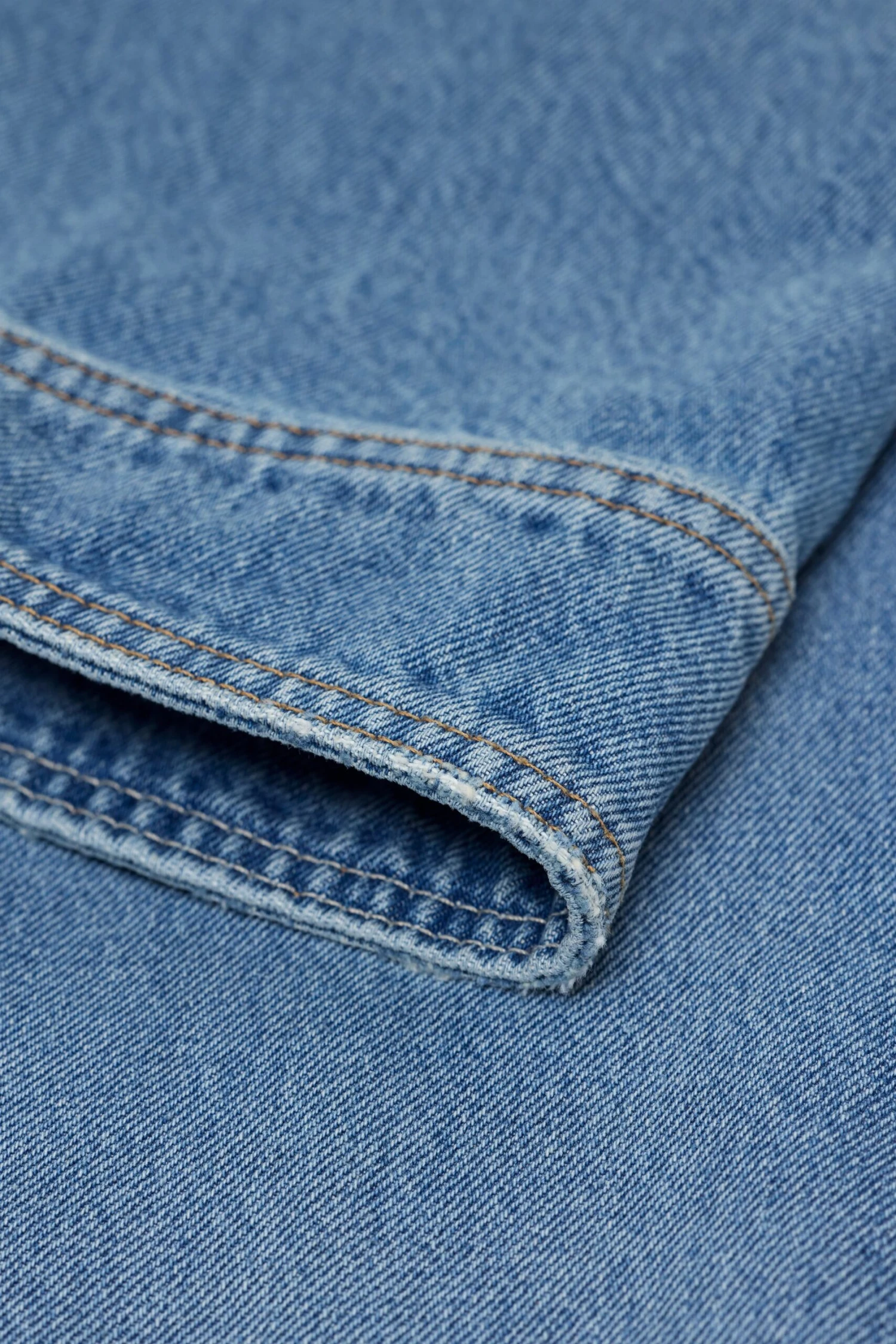 Relaxed Jeans - Lira-X Mid blue Relaxed Jeans - Lira-X Mid Blue -Closed Geschaft C21020 18R 3B MBL 5 scaled