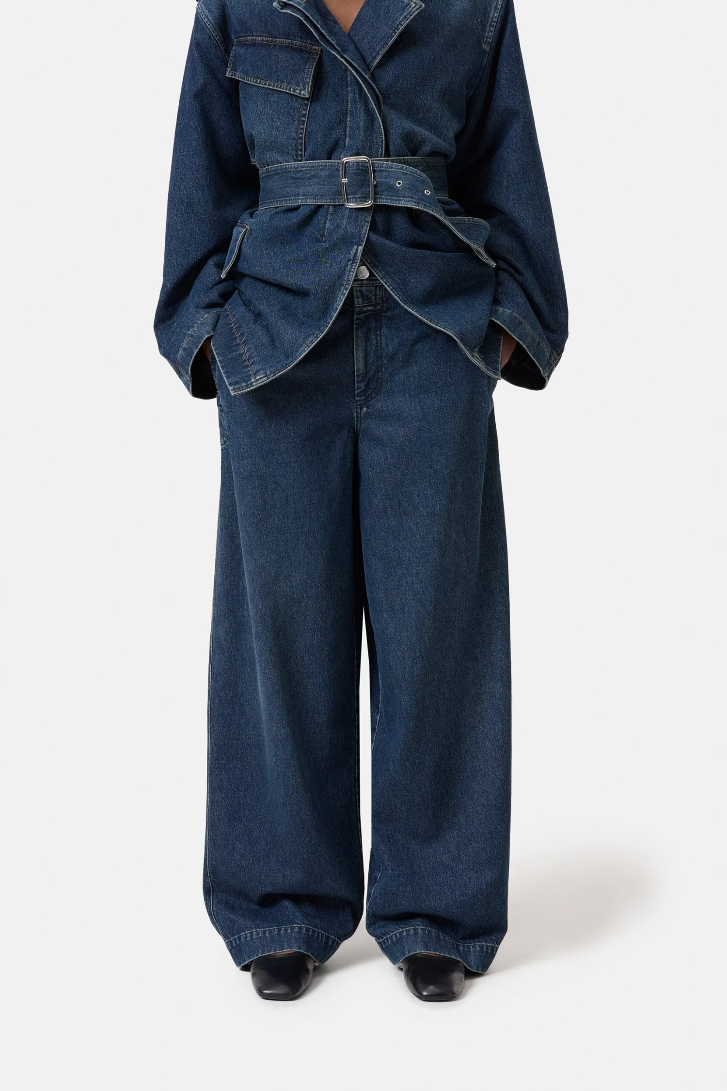 Wide Jeans - Wrenna Dark blue Wide Jeans - Wrenna Dark Blue -Closed Geschaft C21065 16L 28 DBL scaled