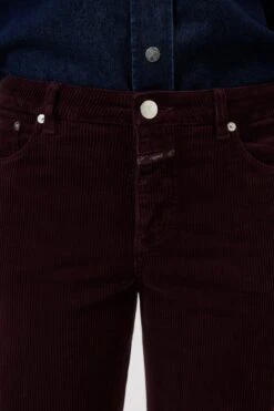 Wide Pants - Gillan Aus Breitcord Dark Raisin Red -Closed Geschaft C21564 38I 30 856 2