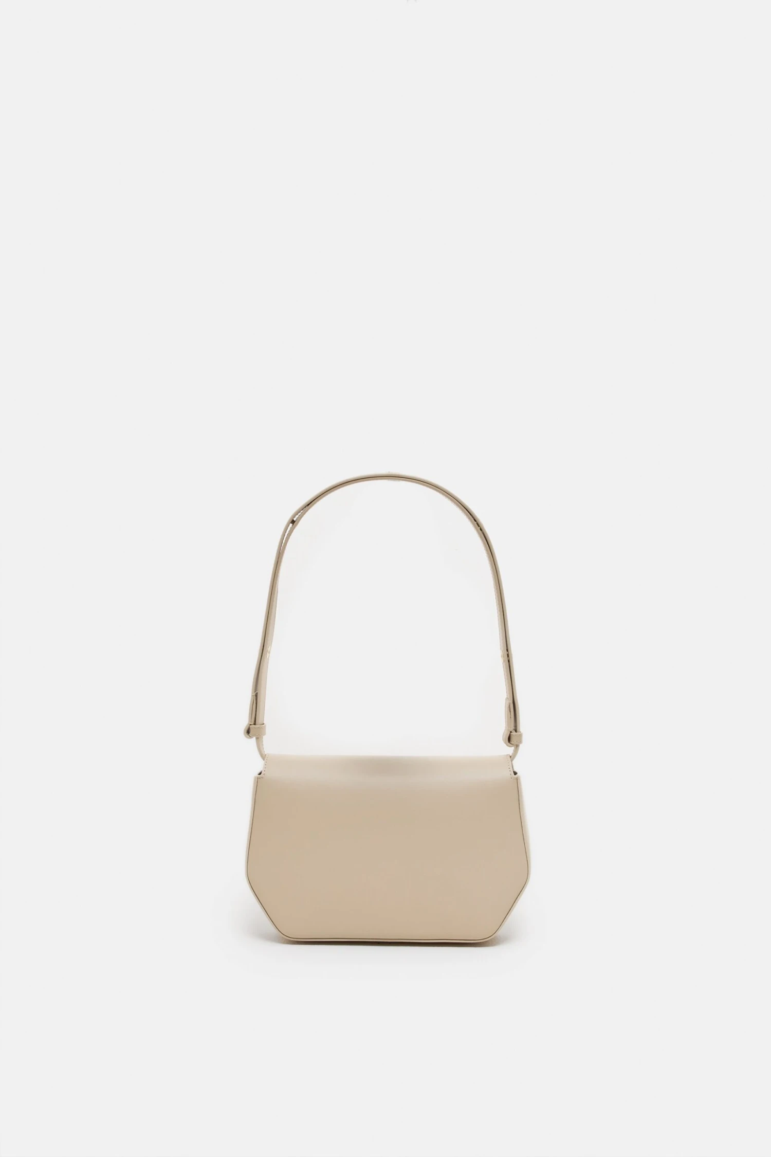 Closed Bag One medium Shetland Closed Bag One Medium Shetland -Closed Geschaft C90432 88H 22 276 4 scaled