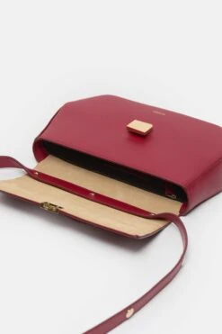 Closed Bag One Medium Cherry Red -Closed Geschaft C90432 88H 22 343 3