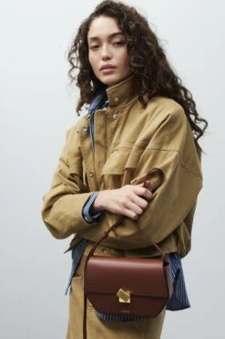 Closed Bag One Medium Tartufo -Closed Geschaft C90432 88H 22 978 6