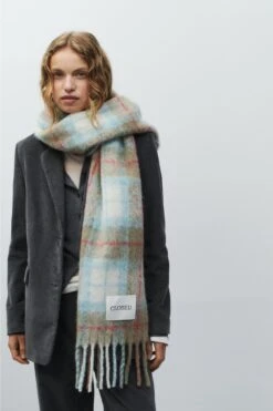 Karierter Schal Aus Alpaka-Mix Clay Beige 3 Karierter Schal Aus Alpaka-Mix Clay Beige -Closed Geschaft C90823 70F 22 911 3