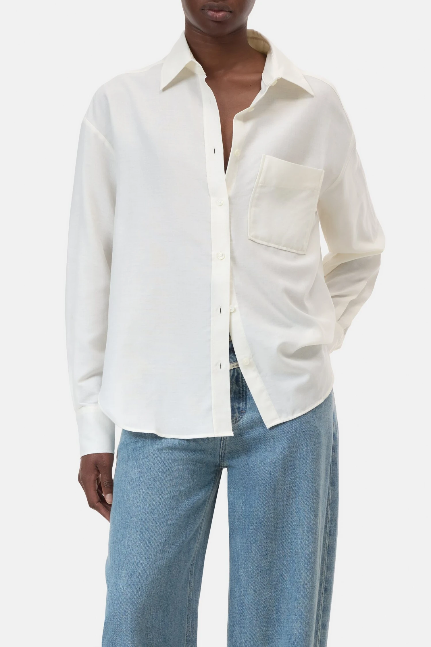 Bluse aus Baumwolle-Mix Ivory Bluse Aus Baumwolle-Mix Ivory -Closed Geschaft C94240 23M 22 218 1 scaled