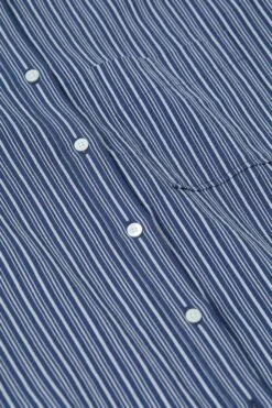 Oversized Baumwollhemd Mit Streifen Eclipse Blue -Closed Geschaft C94240 26O ST 537 6