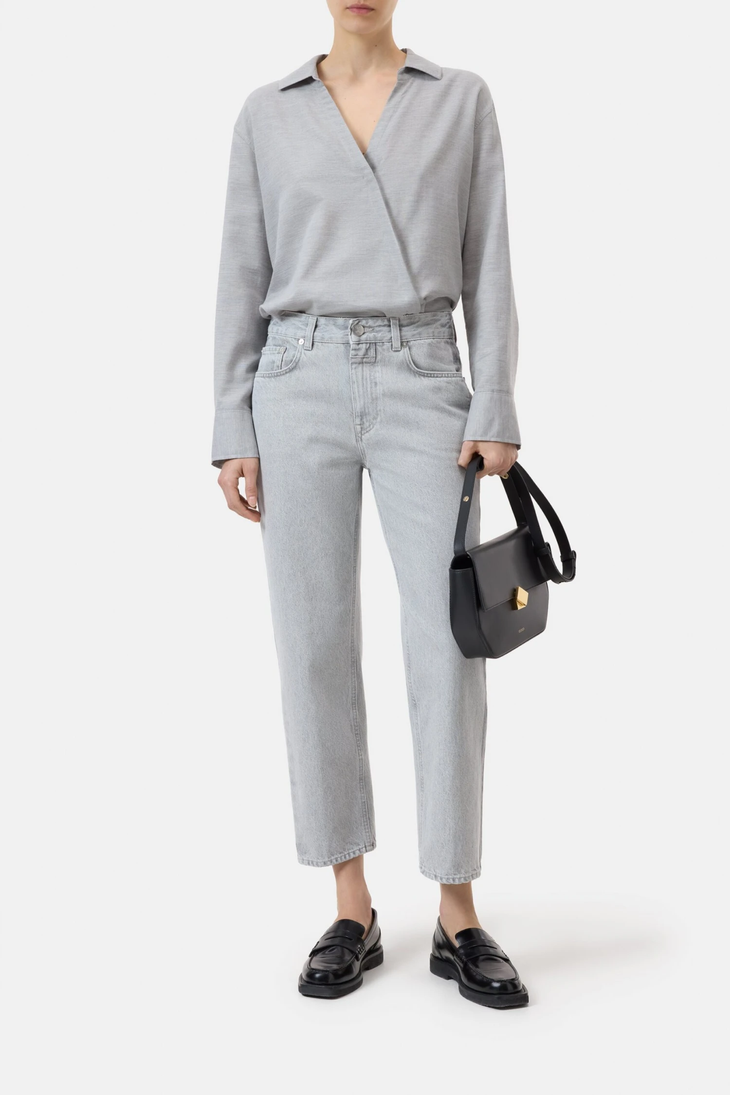 Asymmetrische Bluse aus Baumwolle-Mix Light grey melange Asymmetrische Bluse Aus Baumwolle-Mix Light Grey Melange -Closed Geschaft C94246 23M 22 127 scaled