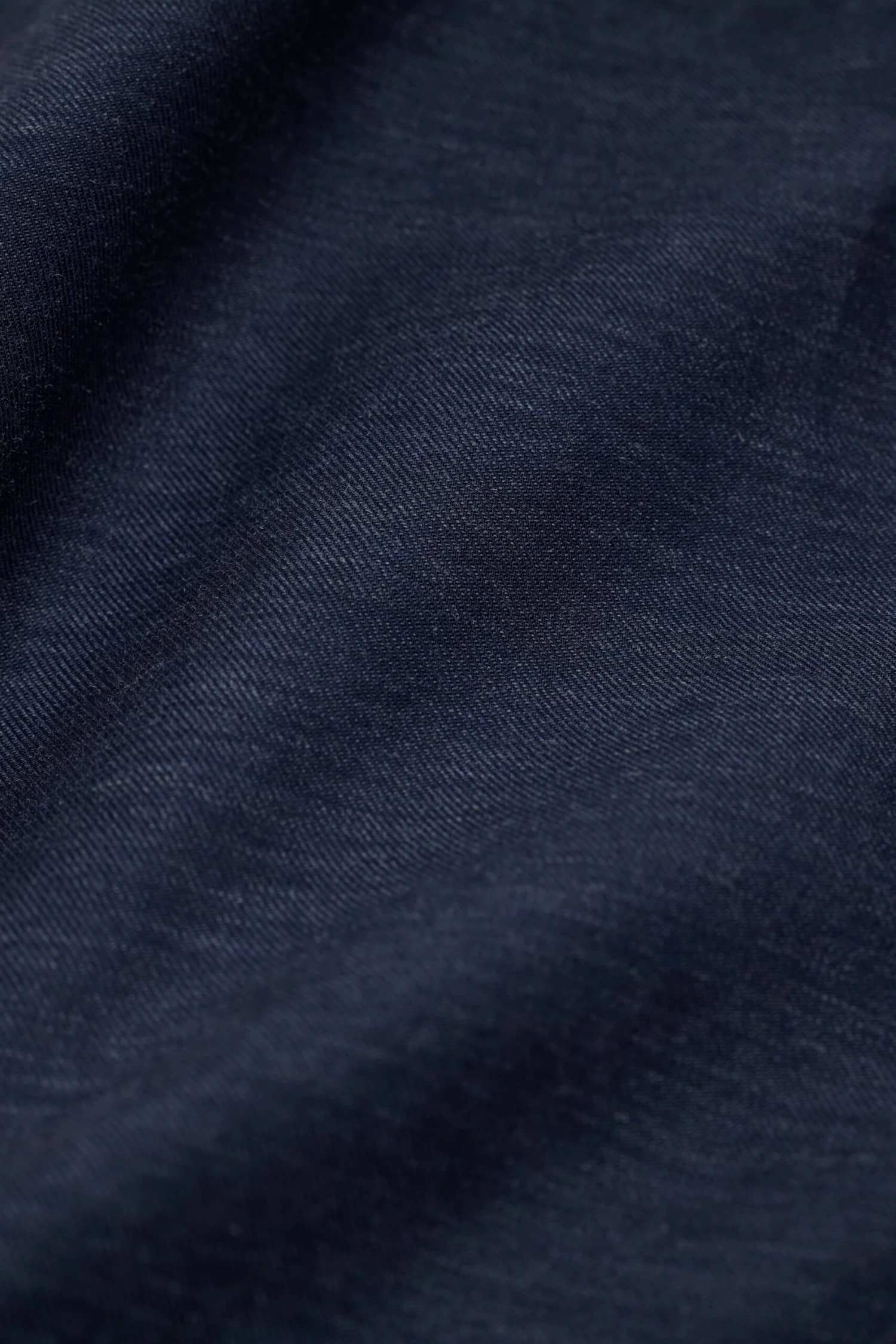 Asymmetrische Bluse aus Baumwolle-Mix Smokey blue Asymmetrische Bluse Aus Baumwolle-Mix Smokey Blue -Closed Geschaft C94246 23M 22 506 5 scaled