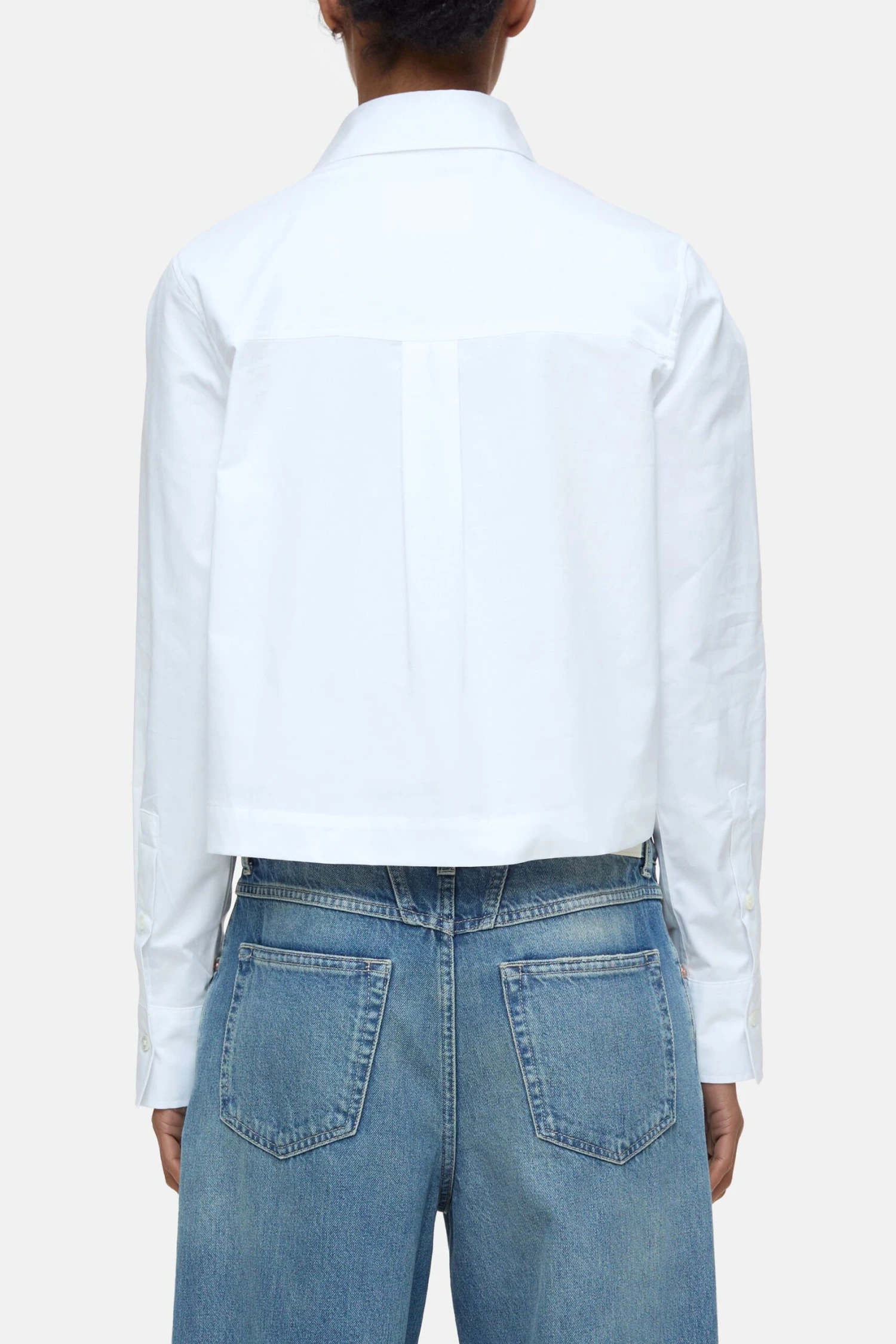 Kurze Bluse aus Baumwoll-Popeline White Kurze Bluse Aus Baumwoll-Popeline White -Closed Geschaft C94375 25E 22 200 1 scaled