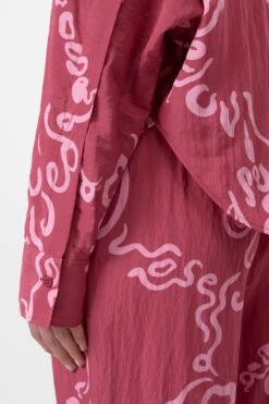 Bluse Aus Viskose Cherry Red 5 Bluse Aus Viskose Cherry Red -Closed Geschaft C94616 267 P1 343 5