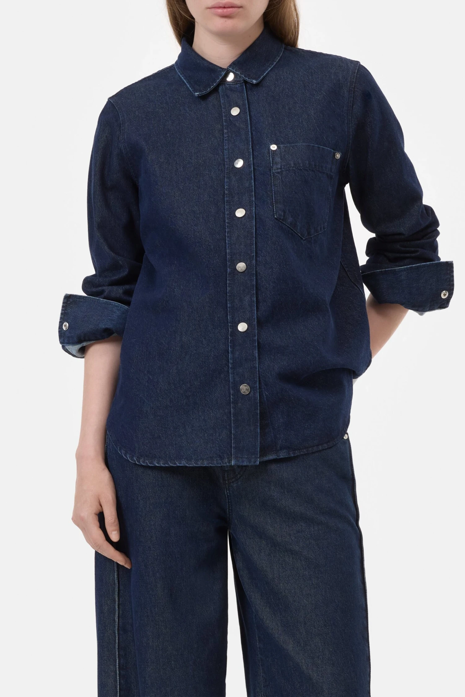 Klassische Denim-Bluse Dark blue Klassische Denim-Bluse Dark Blue -Closed Geschaft C94715 16L 2Y DBL 1 scaled