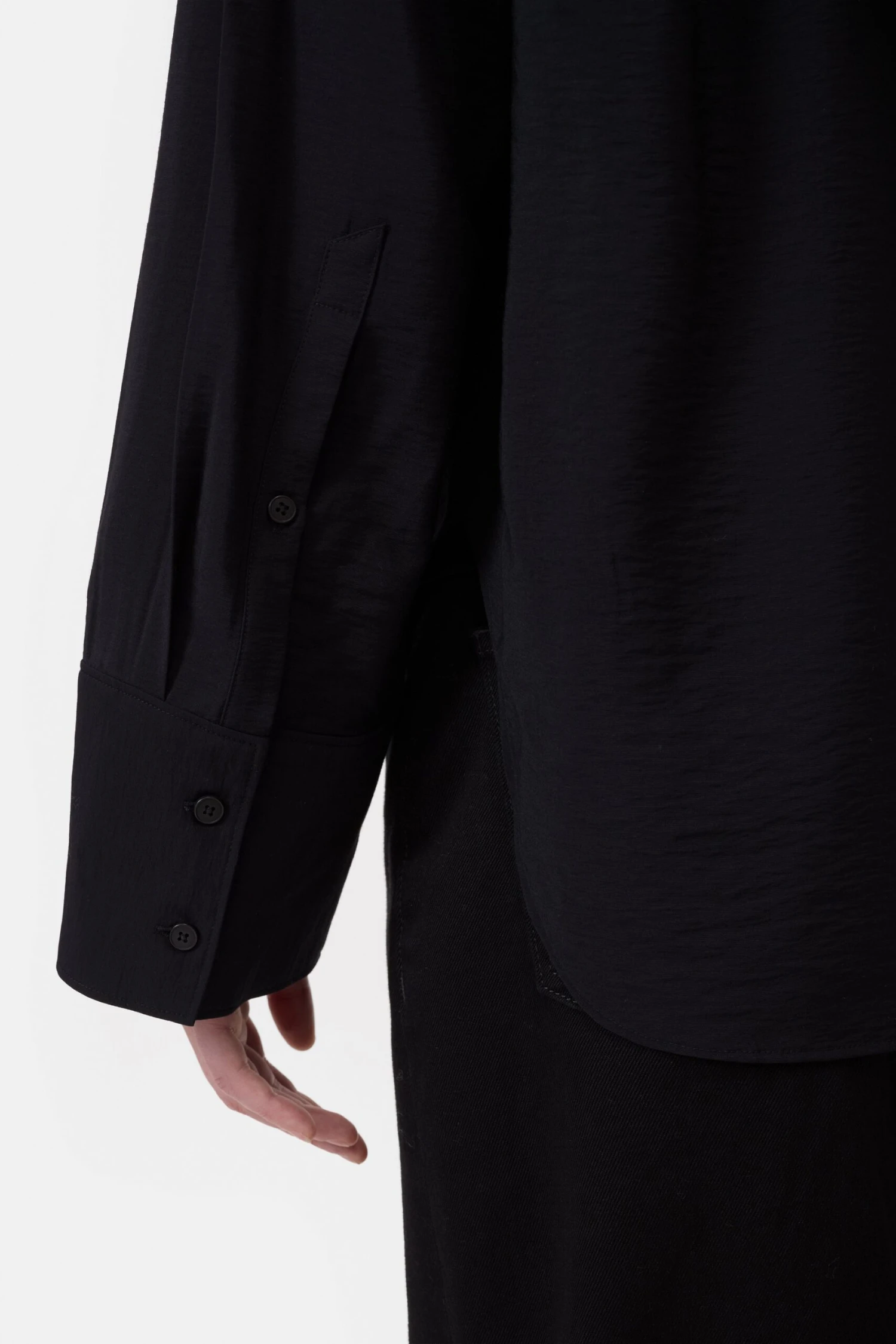 Hemd mit Stickerei Black Hemd Mit Stickerei Black -Closed Geschaft C94888 26K EM 100 4 scaled