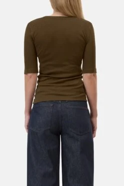 T-Shirt Aus Baumwoll-Modal Marsh Green 2 T-Shirt Aus Baumwoll-Modal Marsh Green -Closed Geschaft C95021 420 22 694 2