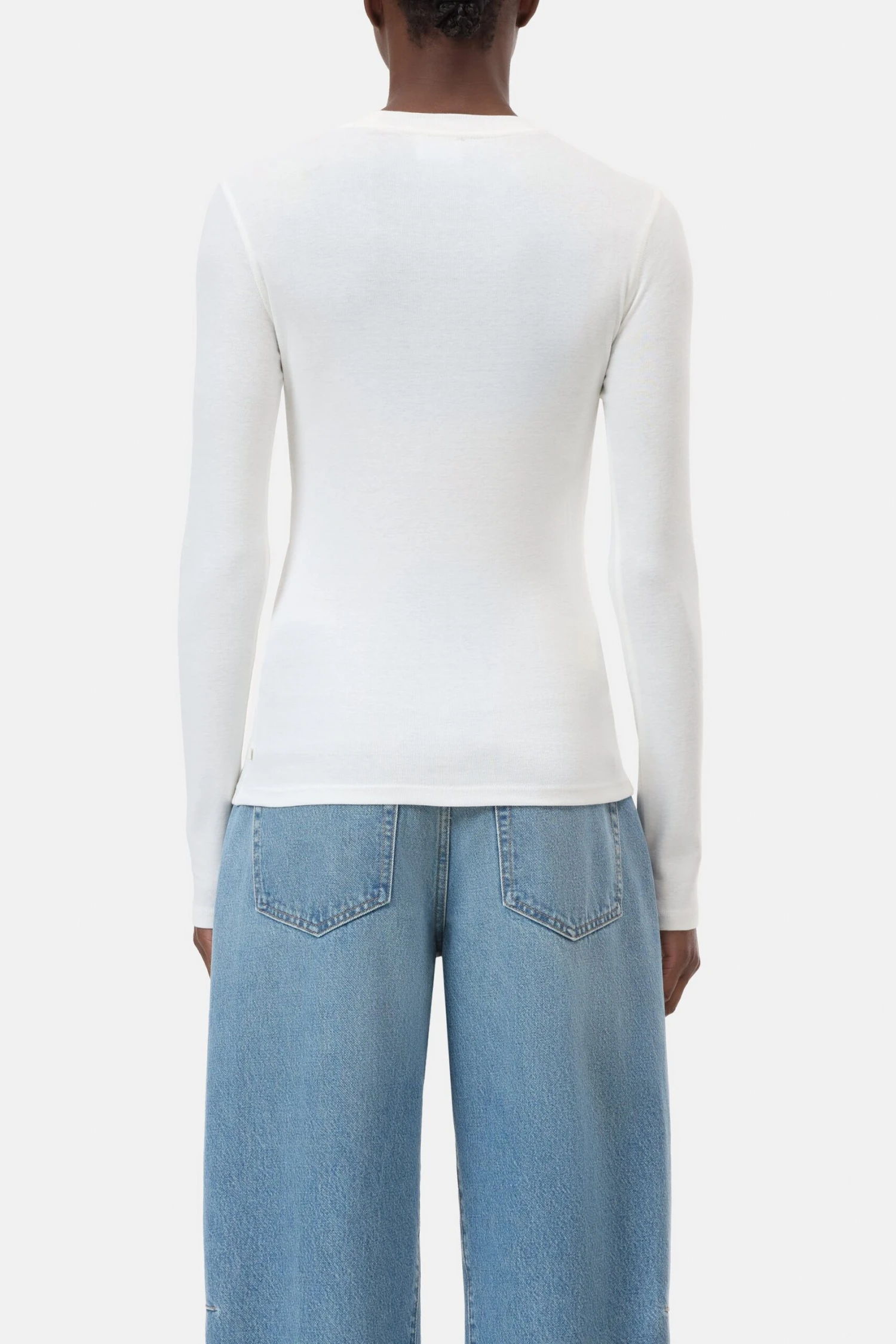 Longsleeve aus Baumwoll-Mix Ivory Longsleeve Aus Baumwoll-Mix Ivory -Closed Geschaft C95026 420 22 218 2 scaled