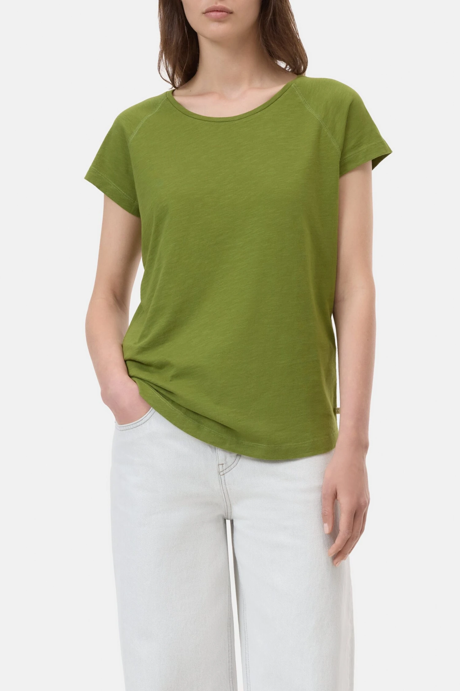 T-Shirt aus Baumwolle Pistachio green T-Shirt Aus Baumwolle Pistachio Green -Closed Geschaft C95332 44R 22 695 1 scaled
