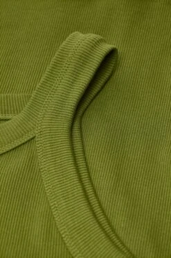 Racer Top Pistachio Green -Closed Geschaft C95569 42T EM 695 4