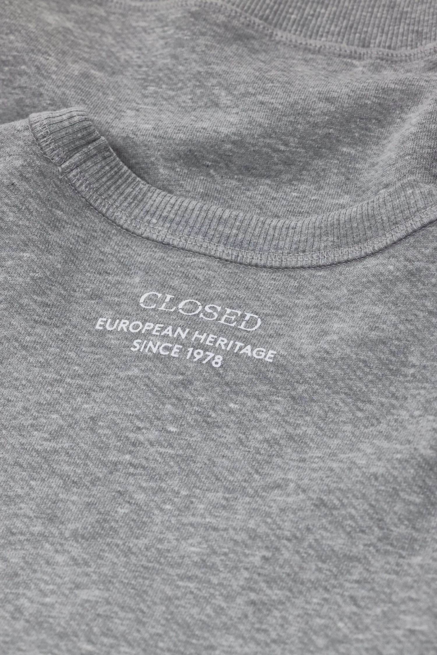 Sweatshirt Light grey melange Sweatshirt Light Grey Melange -Closed Geschaft C95708 47M PR 127 5 scaled