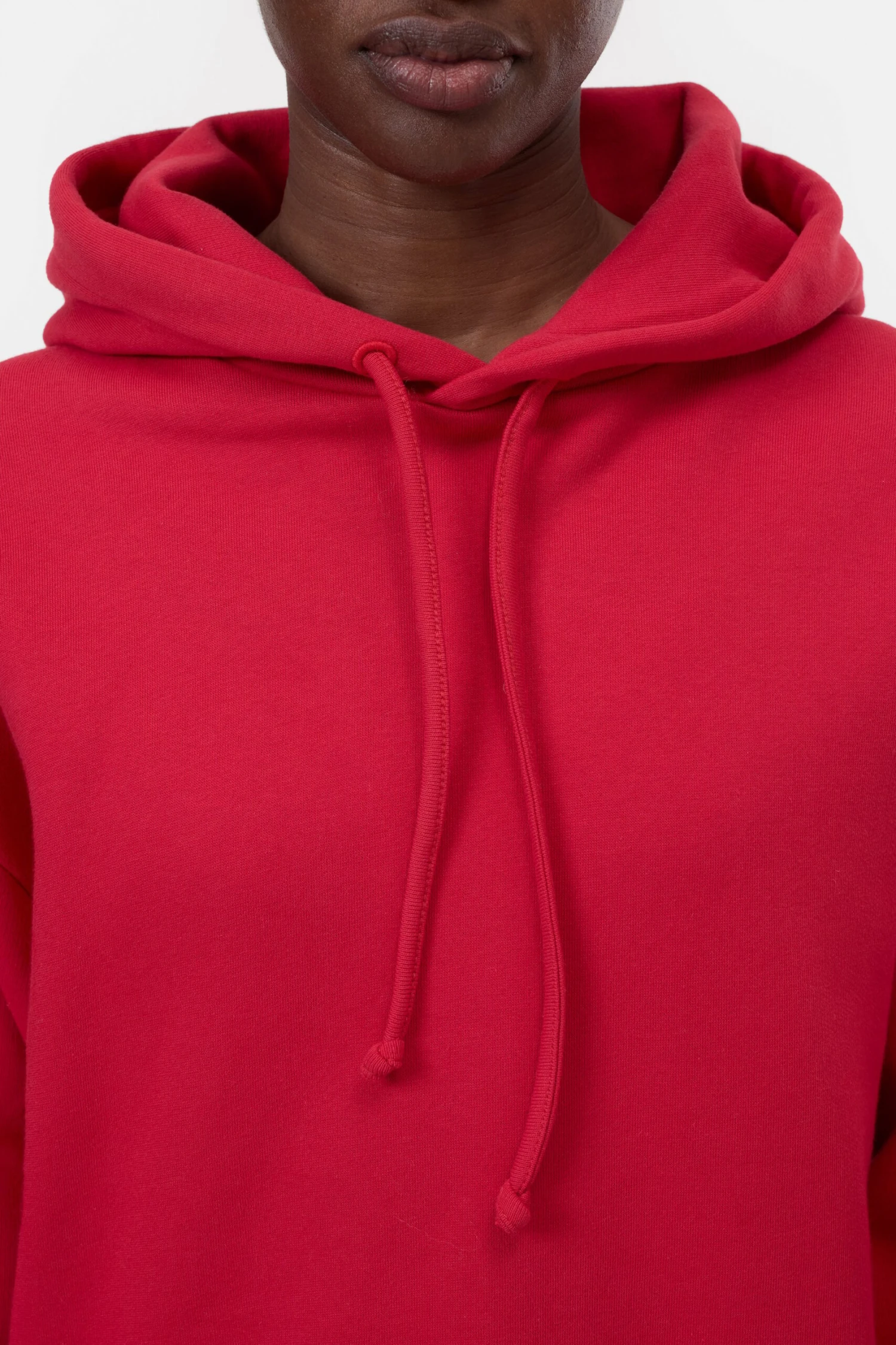 Hoodie aus Bio-Baumwolle Rose red Hoodie Aus Bio-Baumwolle Rose Red -Closed Geschaft C95922 472 PR 308 3 scaled