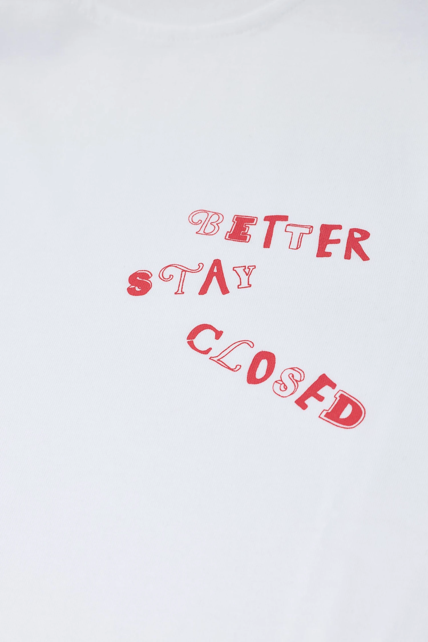 T-Shirt mit Print White T-Shirt Mit Print White -Closed Geschaft C95926 44H PR 200 4 scaled