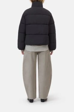 Kurze Puffer-Jacke Black -Closed Geschaft C97216 69F 22 100 2