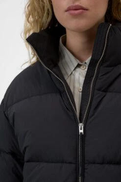 Kurze Puffer-Jacke Black -Closed Geschaft C97216 69F 22 100 3