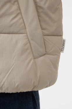 Kurze Puffer-Jacke Silt Grey -Closed Geschaft C97216 69F 22 198 6