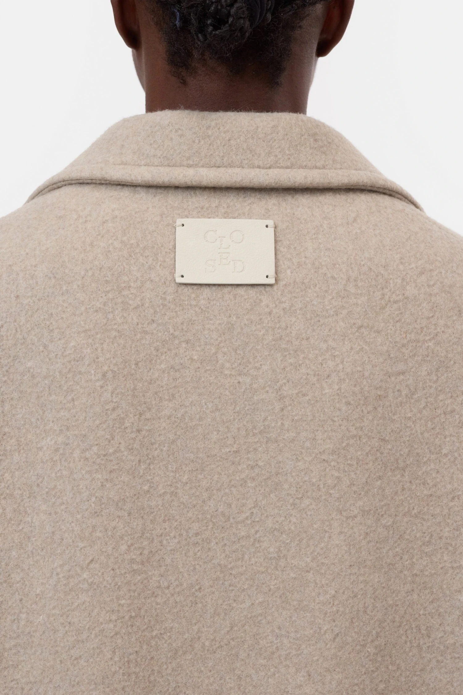 Klassischer Wollmix-Mantel Silt grey Klassischer Wollmix-Mantel Silt Grey -Closed Geschaft C97230 66S 22 198 3 scaled