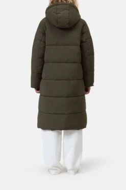 Wasserabweisender Puffer-Mantel Marsh Green -Closed Geschaft C97378 69F 22 694 2