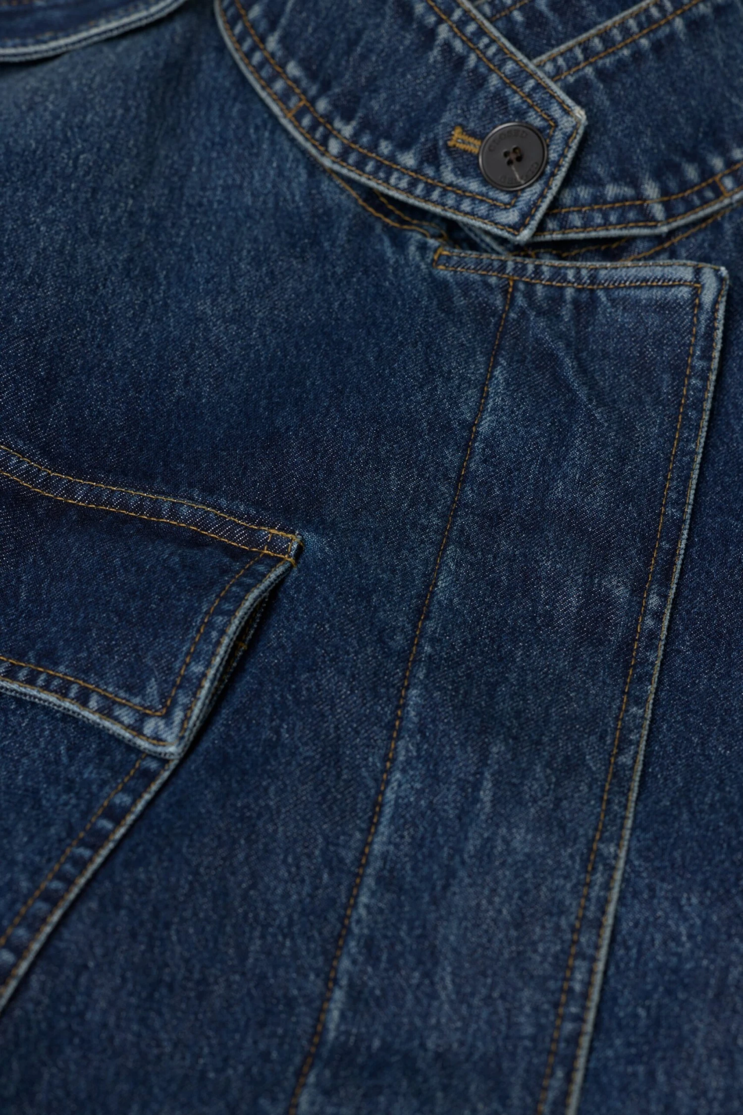 Kurzer Denim-Trenchcoat Dark blue Kurzer Denim-Trenchcoat Dark Blue -Closed Geschaft C97764 16L 28 DBL 7 scaled