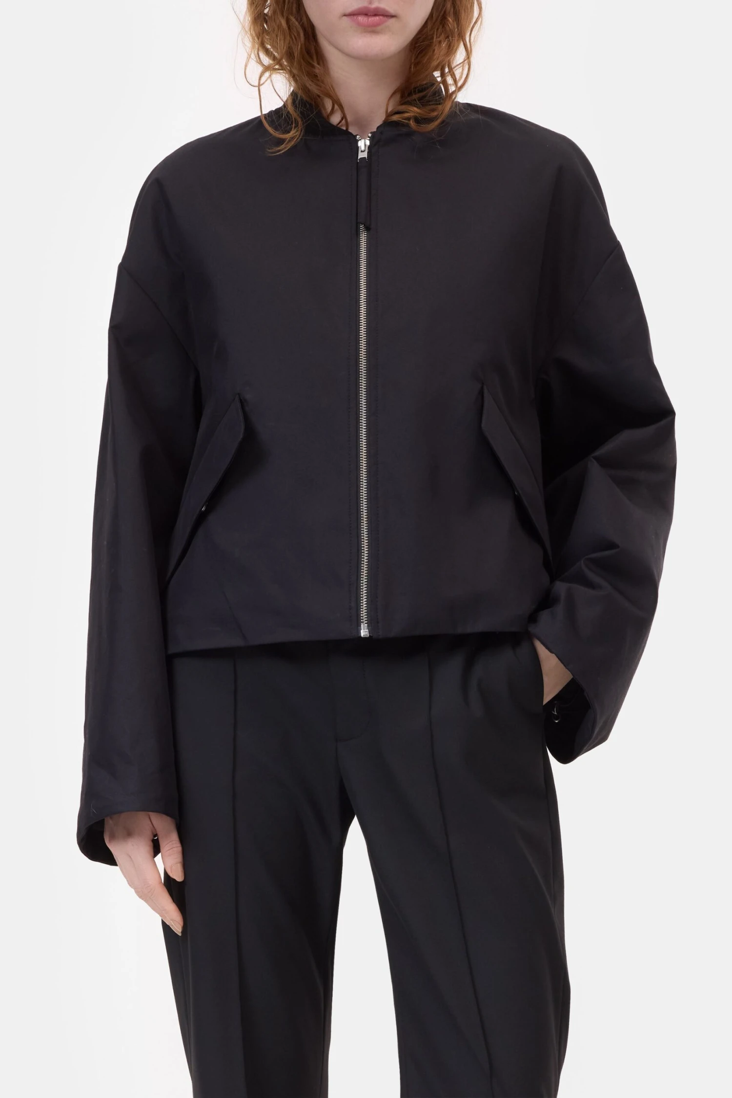 Bomber aus Baumwoll-Mix Black Bomber Aus Baumwoll-Mix Black -Closed Geschaft C97853 60L 22 100 1 scaled