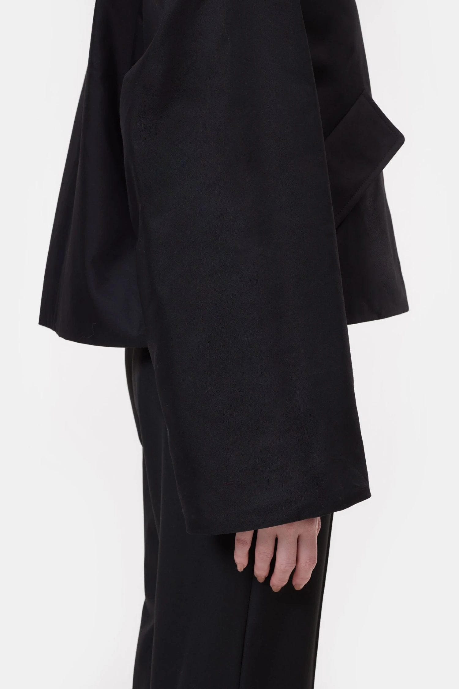 Bomber aus Baumwoll-Mix Black Bomber Aus Baumwoll-Mix Black -Closed Geschaft C97853 60L 22 100 4 scaled