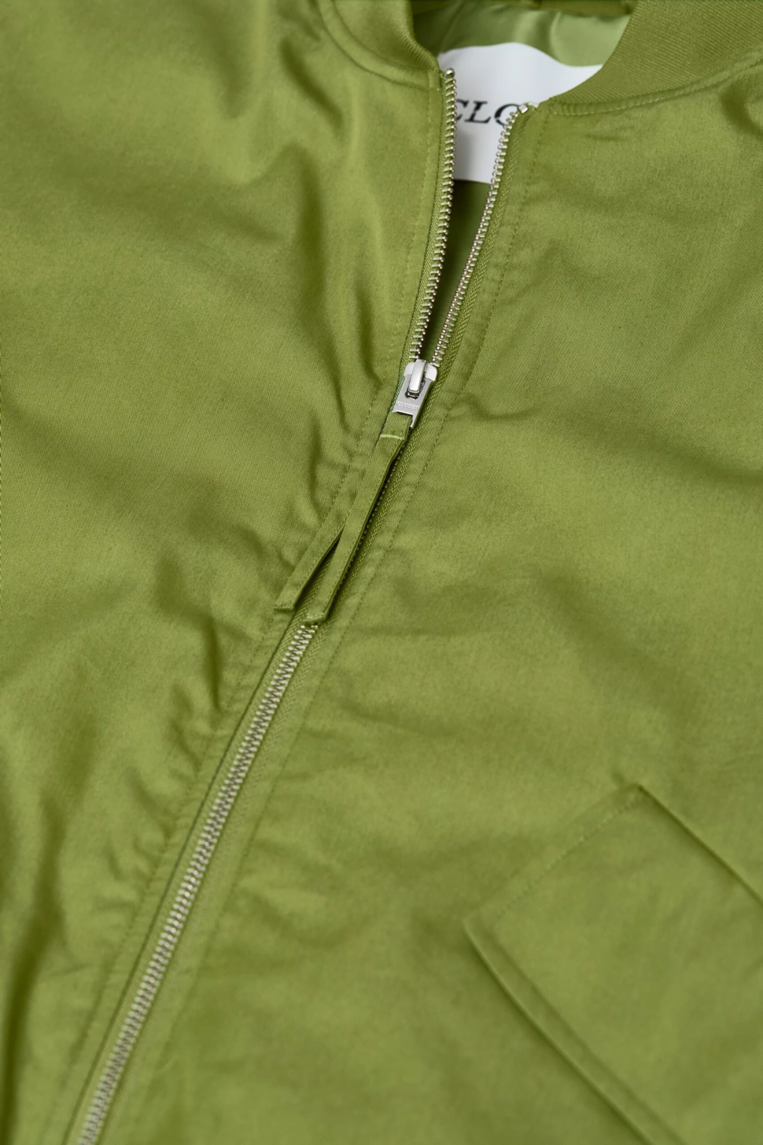 Bomber aus Baumwoll-Mix Pistachio green Bomber Aus Baumwoll-Mix Pistachio Green -Closed Geschaft C97853 60L 22 695 6 scaled