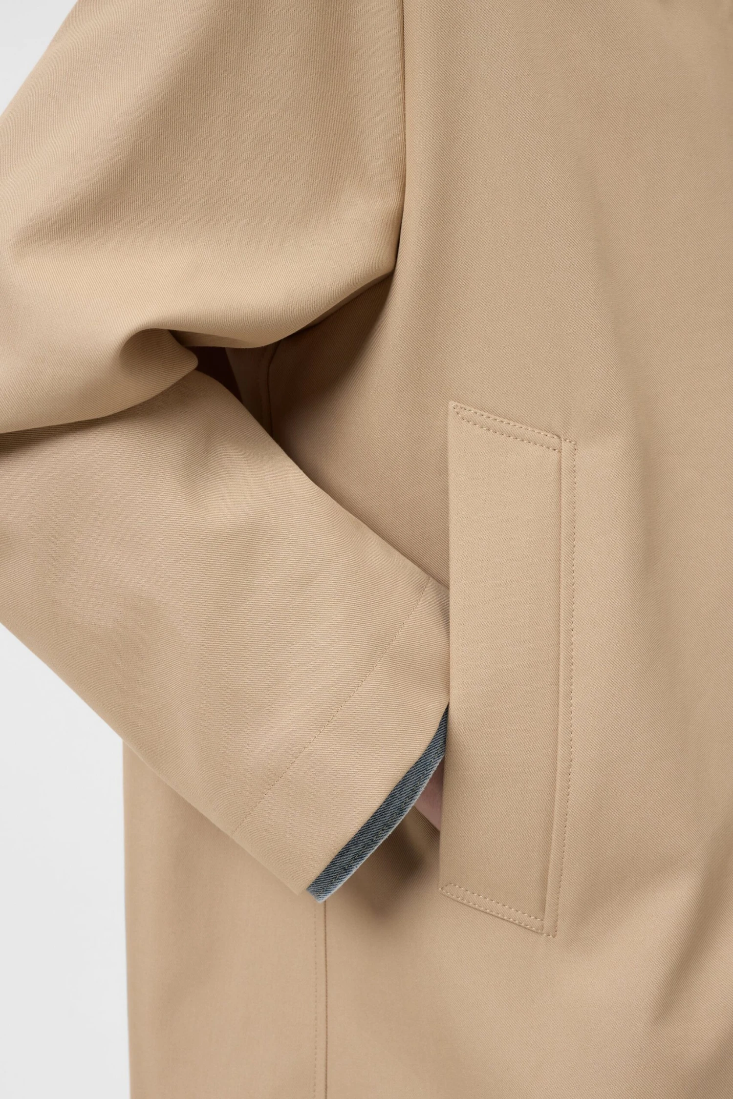 Mantel aus Baumwolle Urban beige Mantel Aus Baumwolle Urban Beige -Closed Geschaft C97885 62Q 22 905 5 scaled