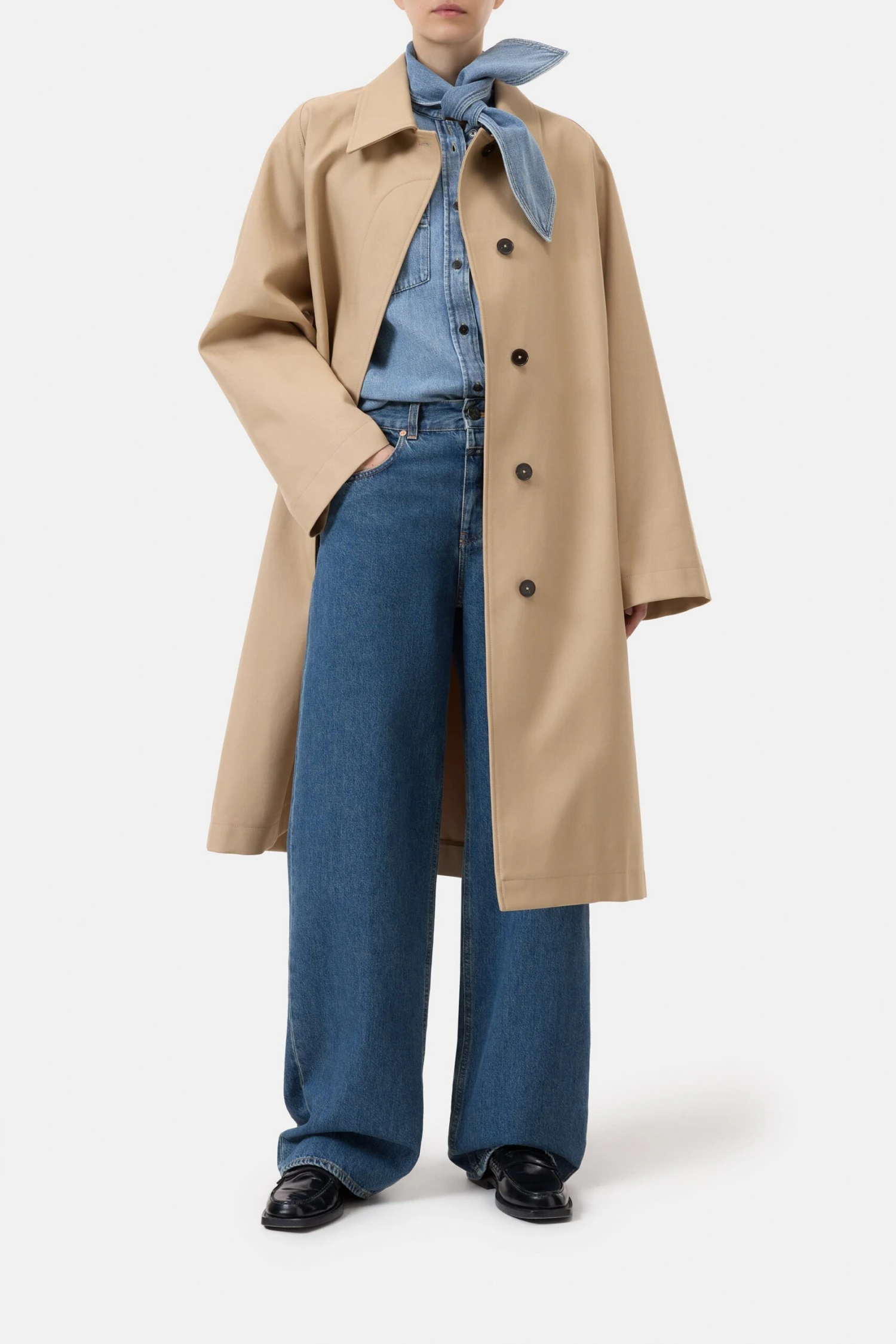 Mantel aus Baumwolle Urban beige Mantel Aus Baumwolle Urban Beige -Closed Geschaft C97885 62Q 22 905 scaled